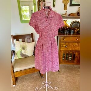 EUC Ark Reworks Allover Leaf Print Short Sleeve Collared Fitted Waist Dress